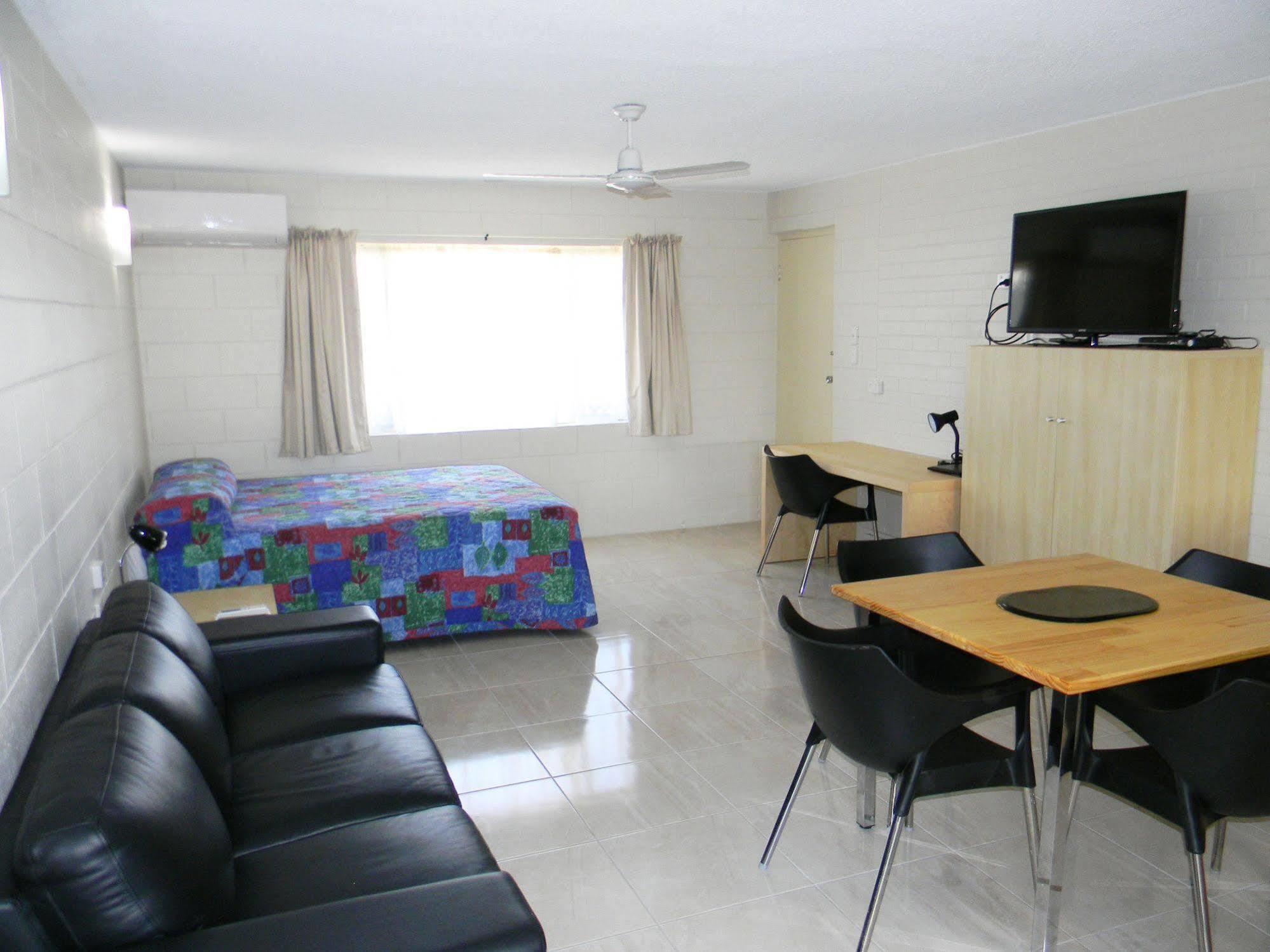 Rover Holiday Units Mackay Dış mekan fotoğraf